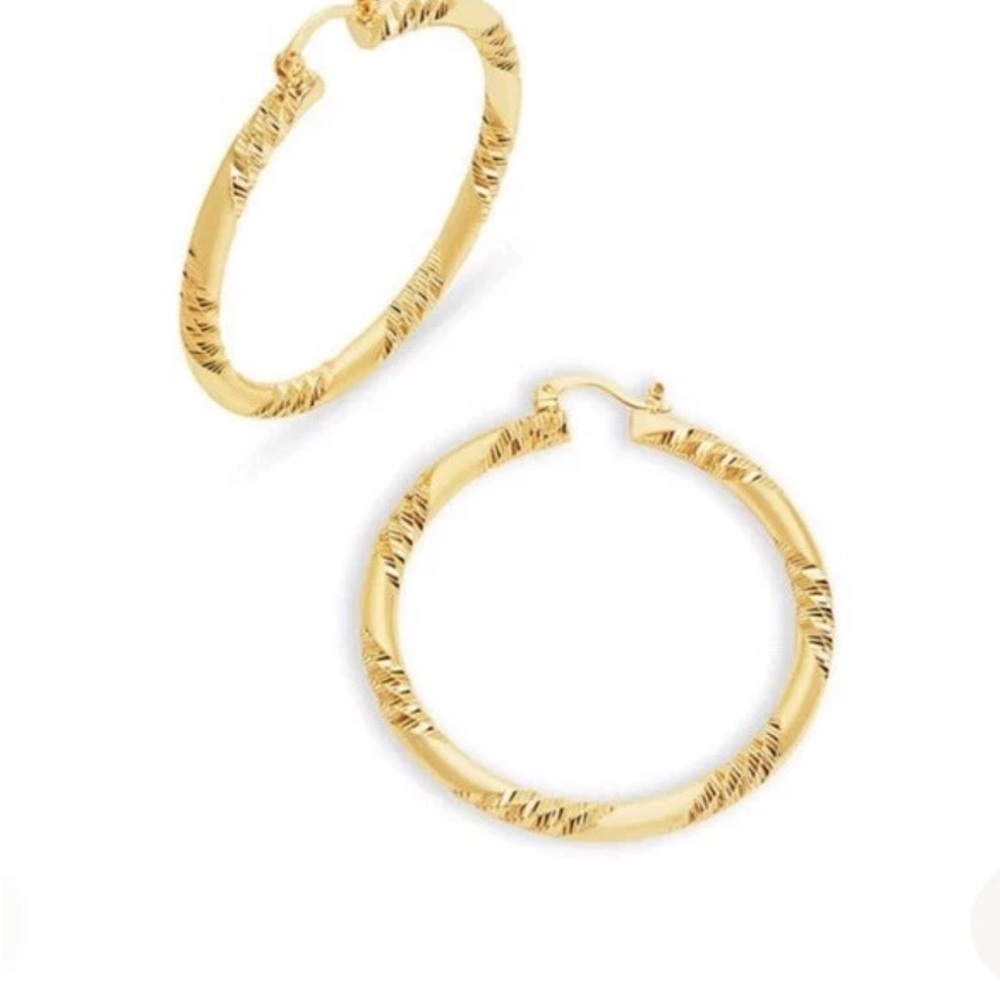 The M Jewelers Twisted Mercer Hoop Earrings Large